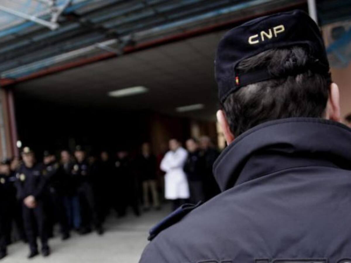 La Policía ve “poco probable” que los yihadistas se infiltren entre los refugiados