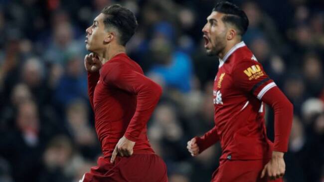 Roberto Firmino celebra el segundo gol del Liverpool en Anfield