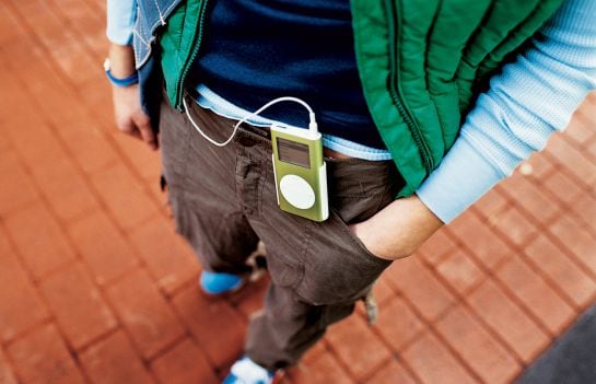 Imagen promocional del ‘iPod mini’, lanzado en 2004