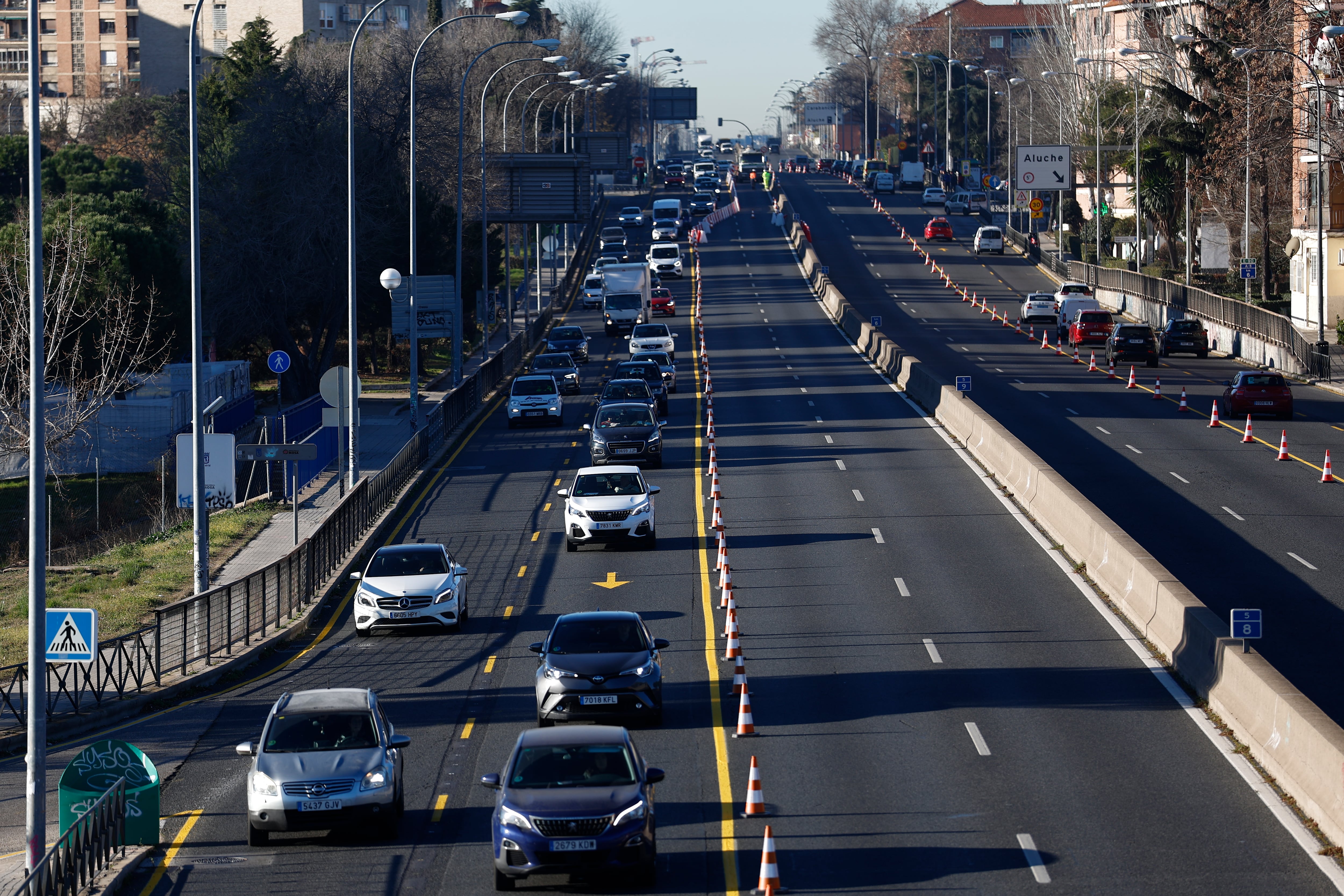 MADRID, 15/01/2025.- Vista de la autovía A-5 a la altura de Campamento tras arrancar las obras de soterramiento de la A-5, este miércoles, en Madrid.  EFE/ Rodrigo Jiménez
