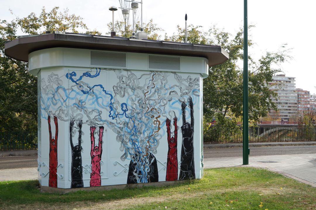 Una de las estaciones medidoras de contaminación ubicadas en Valladolid. 