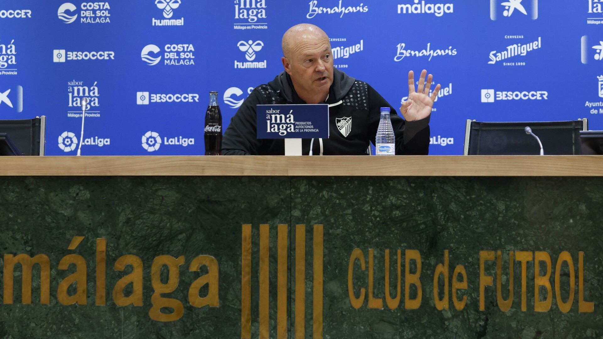 Pepe Mel, en la sala de prensa de La Rosaleda