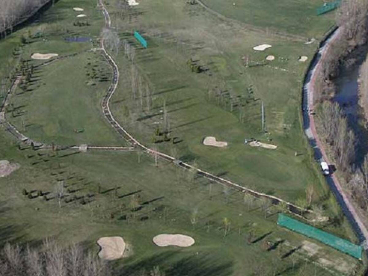 UGT acusa al concejal de deportes, Facundo Pelayo, de "mentir más que hablar" y el aludido lo niega