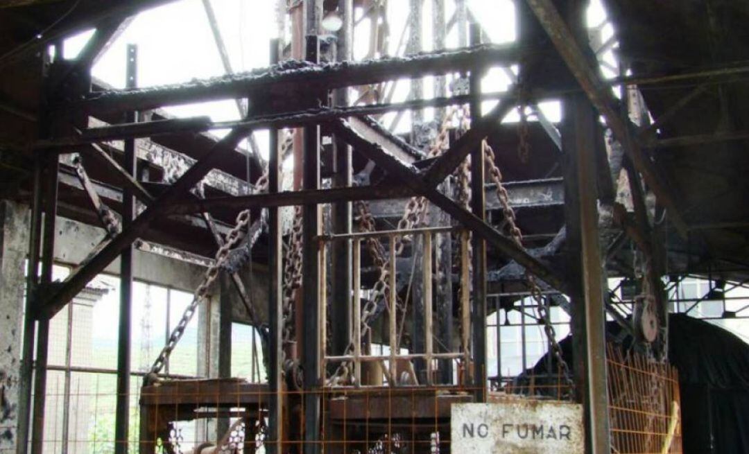 Jaula en el Pozo Viejo