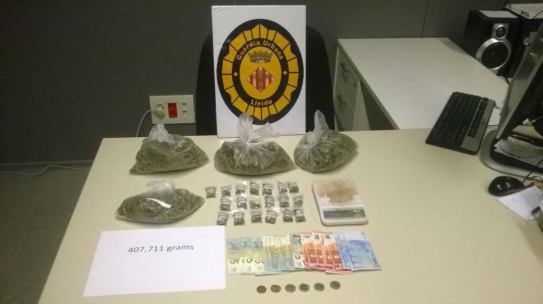 Detenen un dels veïns desallotjats per l'esfondrament d'un pis a Lleida perquè duia a sobre més de 400 grams de marihuana