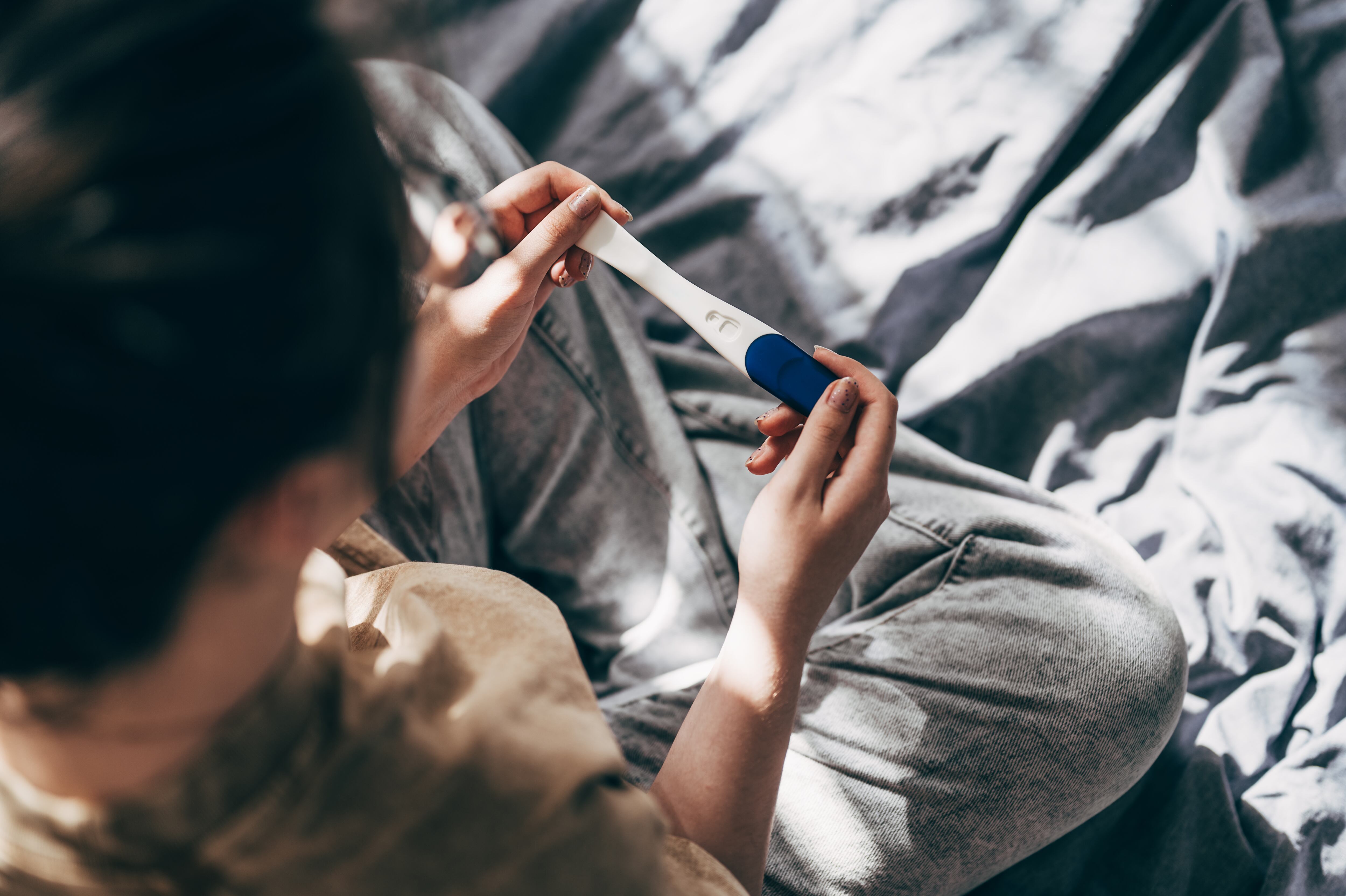 El derecho al aborto, el eterno asunto pendiente de Castilla-La Mancha