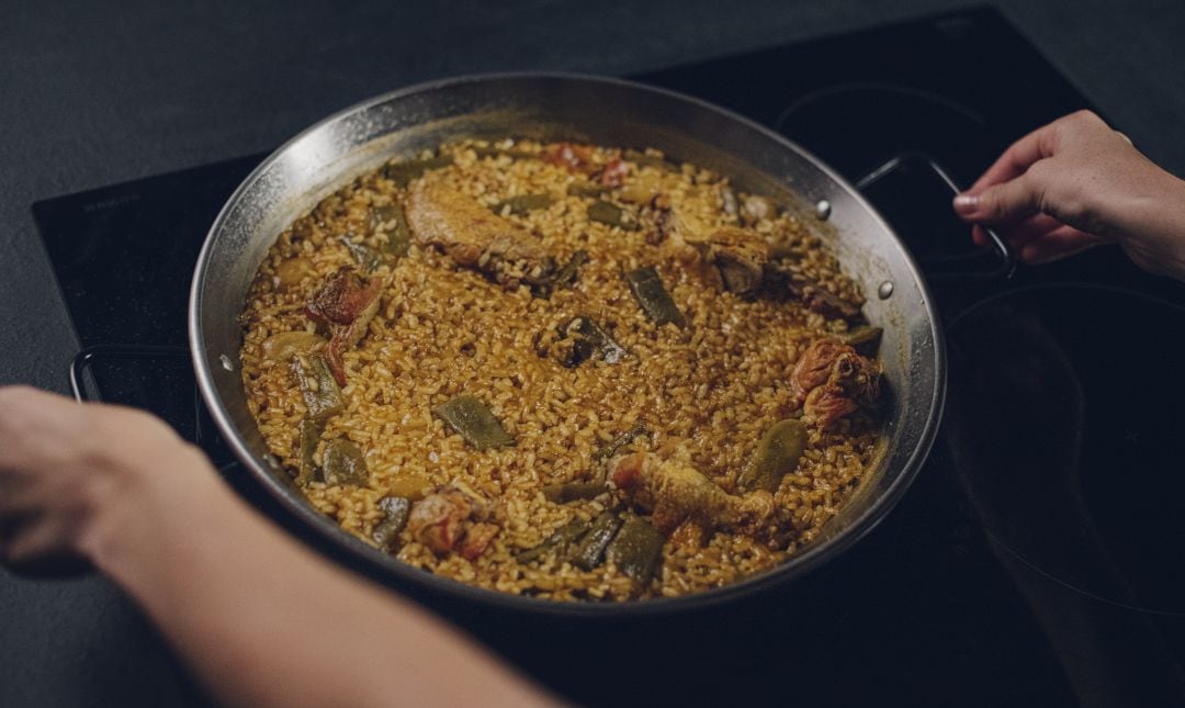 Paella valenciana de lata.