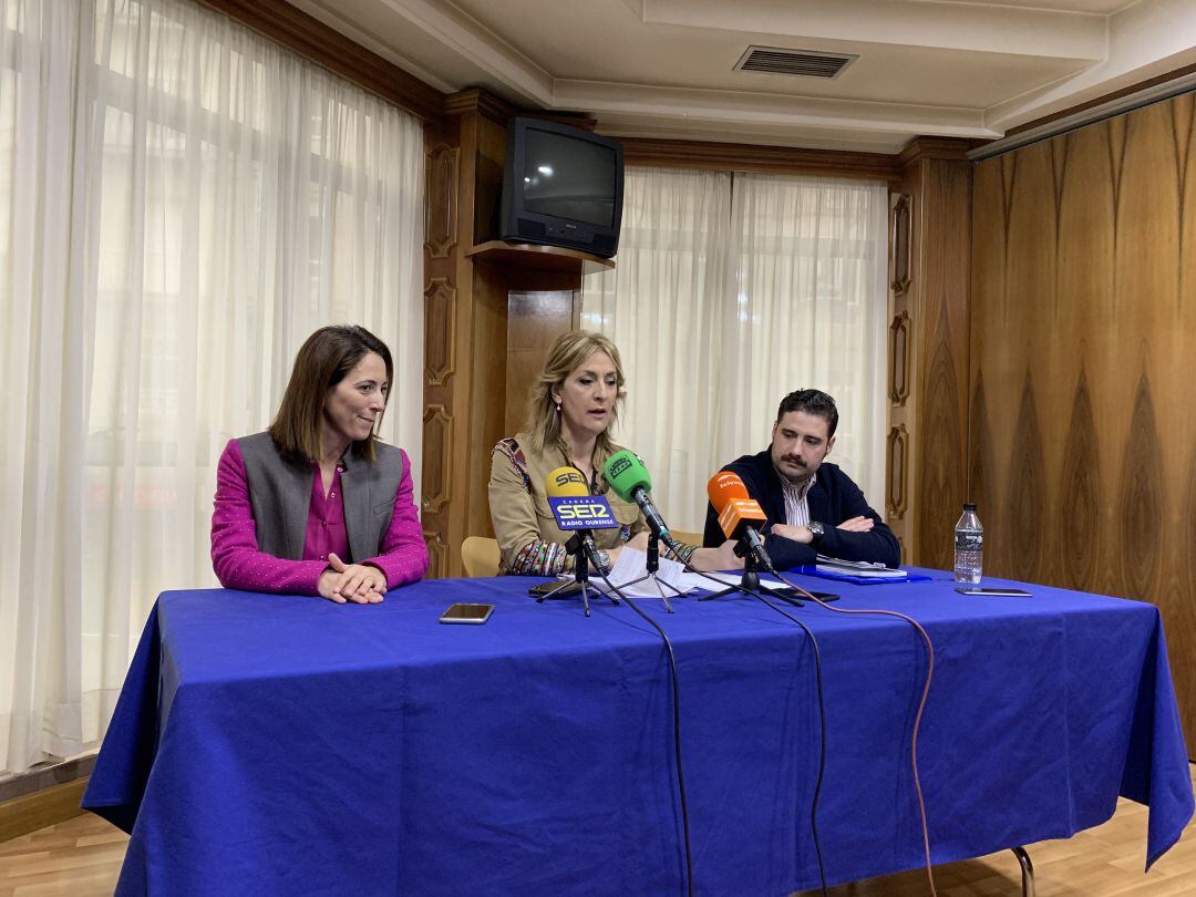 Begoña Conde asegura que la violencia empieza con agresiones verbales, &quot;luego comenzaban las dianas, y luego el siguiente se atrevía a disparar&quot;