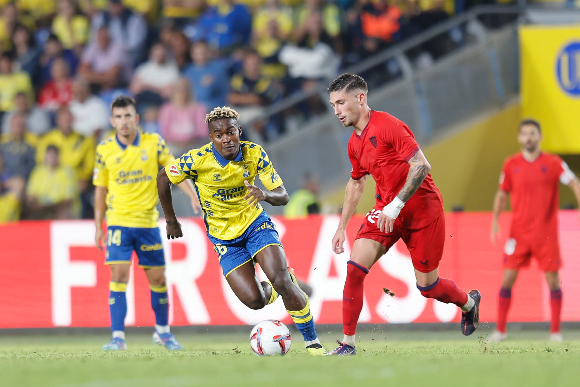 Aboubacar Bassinga durante el partido del pasado domingo frente al Sevilla FC. Archivo.