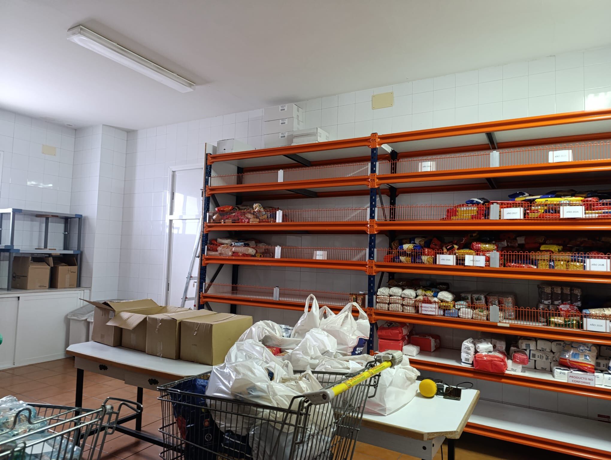 Estado actual de las despensas del comedor de El Salvador