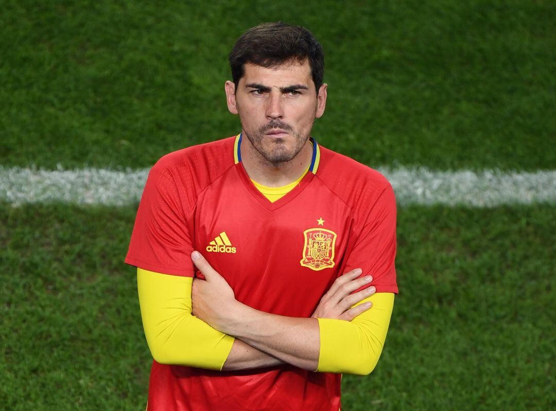 Iker Casillas, durante un partido con la selección