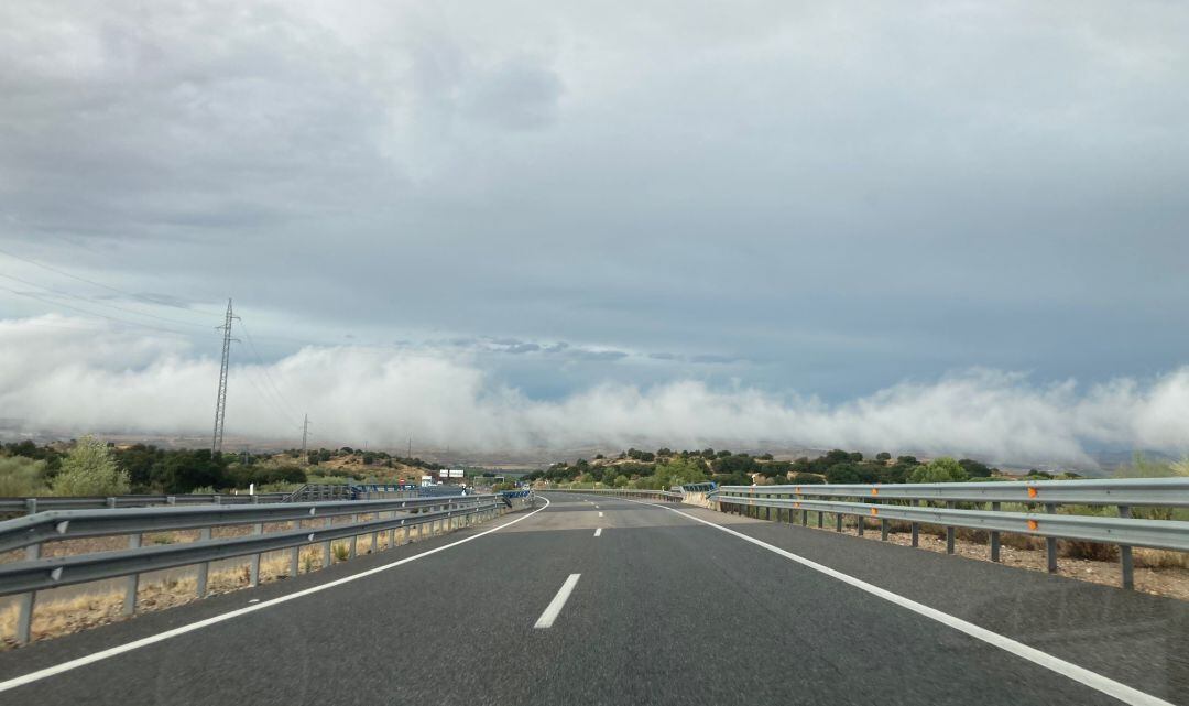 Imagen de archivo de una carretera 