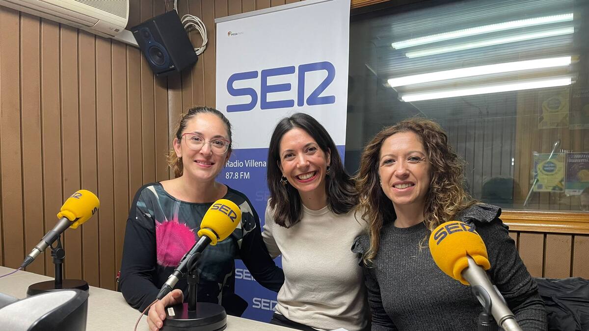 Emilia Cabanes y su equipo