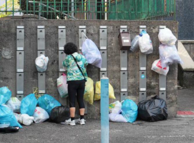 Sistema de recogida de basuras puerta a puerta (Jesus Uriarte)