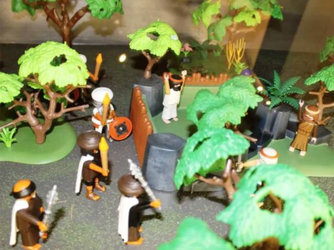 La representación de El Paso de Riogordo recrado con las figuras de Playmobil