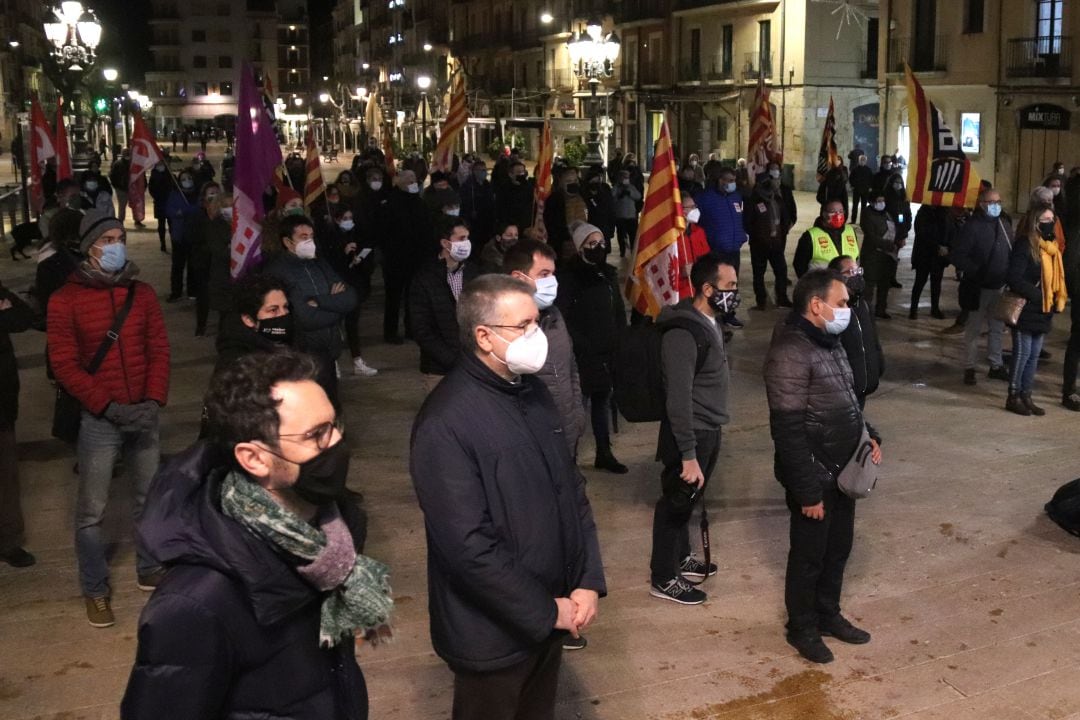 Concentració a la plaça de la Font. 