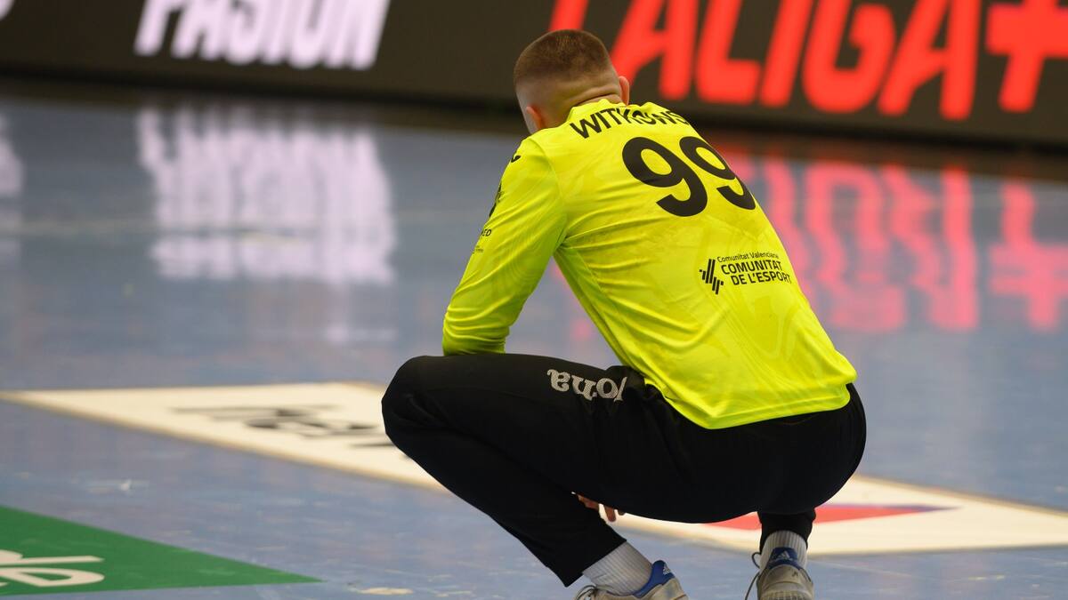 Servigroup Balonmano Benidorm: Tocado… ¿y hundido?