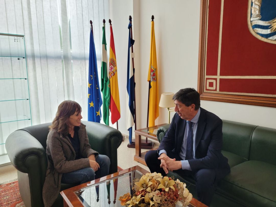 Laura Álvarez y Juan Marín durante el encuentro este jueves