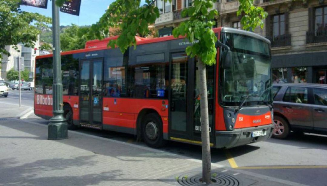 Bilbobus adapta las frecuencias