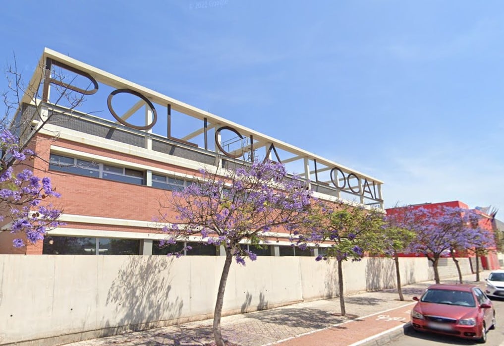 Jefatura de la Policía Local en la Avenida Locutor Vicente Hipólito