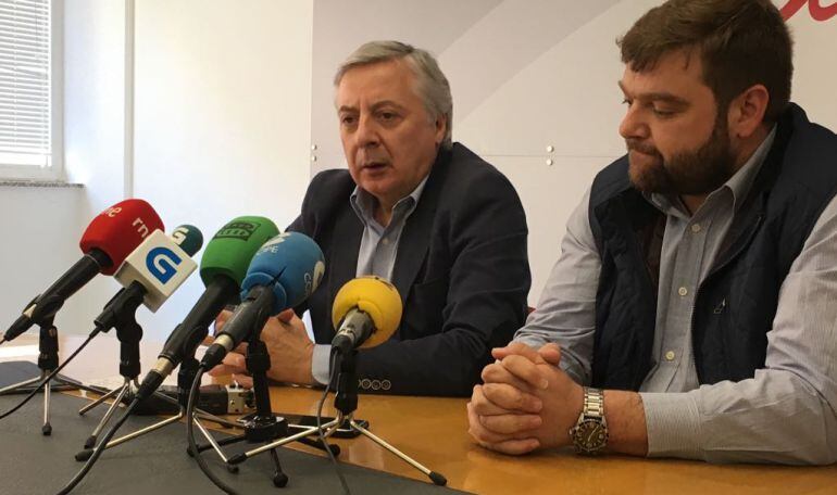 José Blanco duda de la llegada del AVE a Galicia en 2021