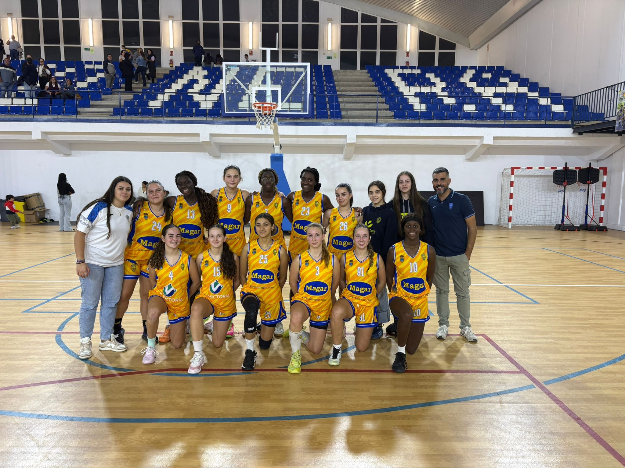Magar CB La Mojonera, campeón de la liga regular junior femenino.