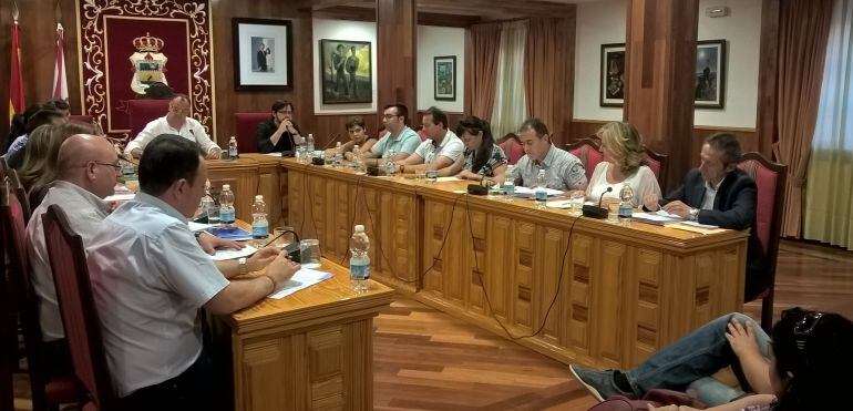 Momento del pleno ordinario de junio en Tarancón