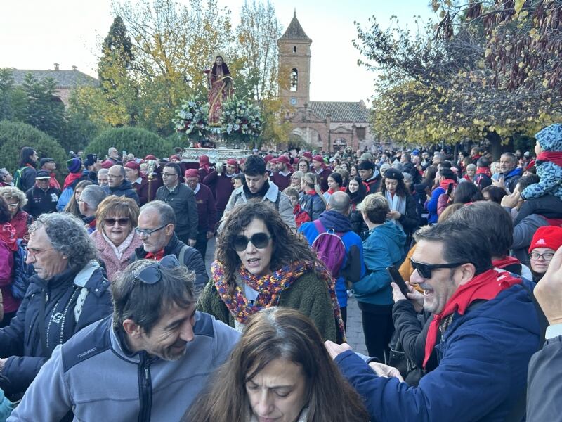 Más de 13.000 romeros acompañaron la imagen de La Santa desde su Santuario en Sierra Espuña a la ciudad.