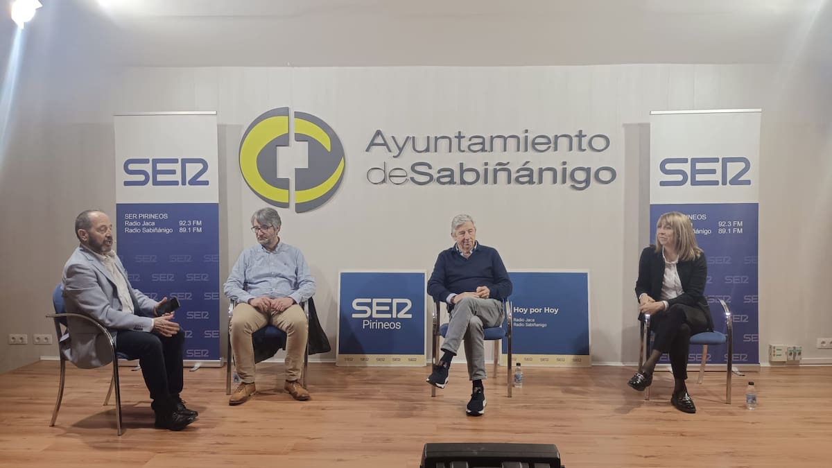 Sabiñánigo reivindica su tradición ciclista en un programa especial de radio con Eusebio Unzué