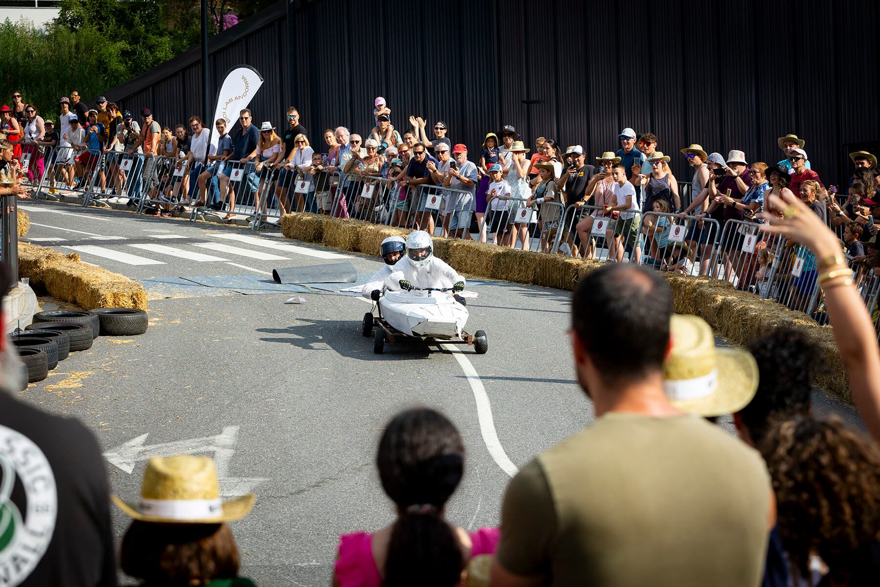 La baixada d'andròmines va ser una de les principals novetats a la Festa Major d'Andorra la Vella