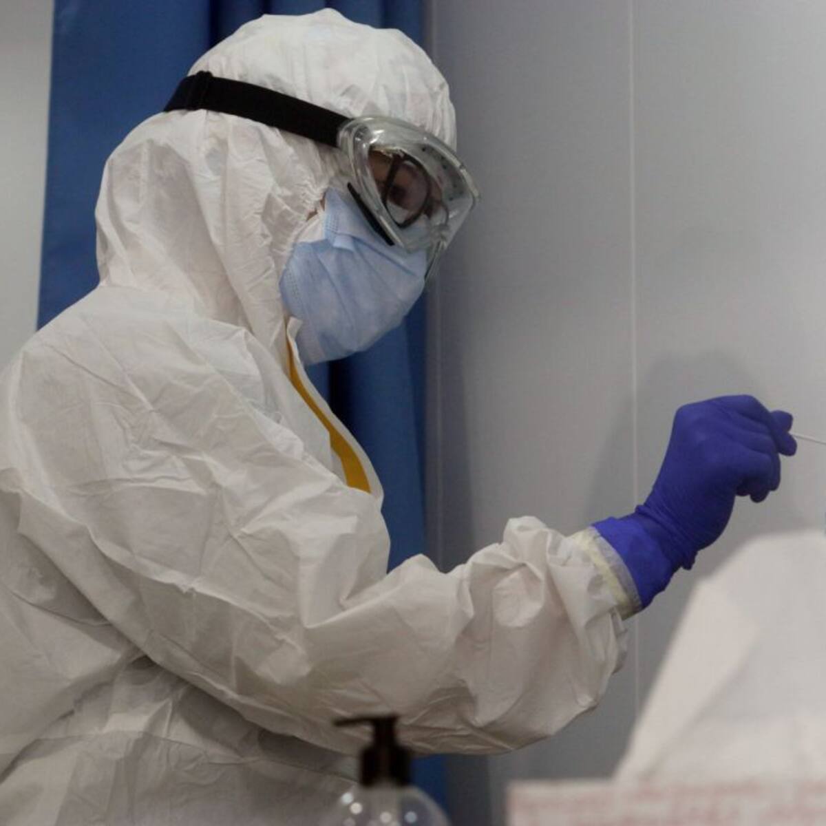 Desciende un 83% el número de positivos activos en Balears en el último mes