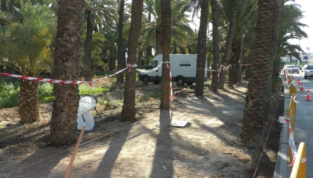 Trabajos para nuevas aceras en el entorno del Hospital General.