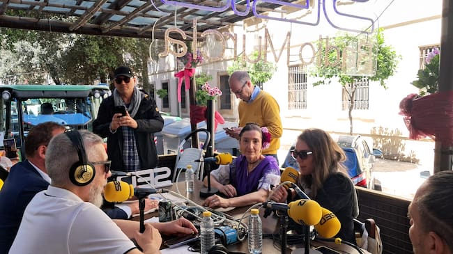 Los oyentes de Radio Murcia han podido disfrutar del ambiente festivo que ya se vive por las calles de la capital con motivo de las Fiestas de Primavera 2025.