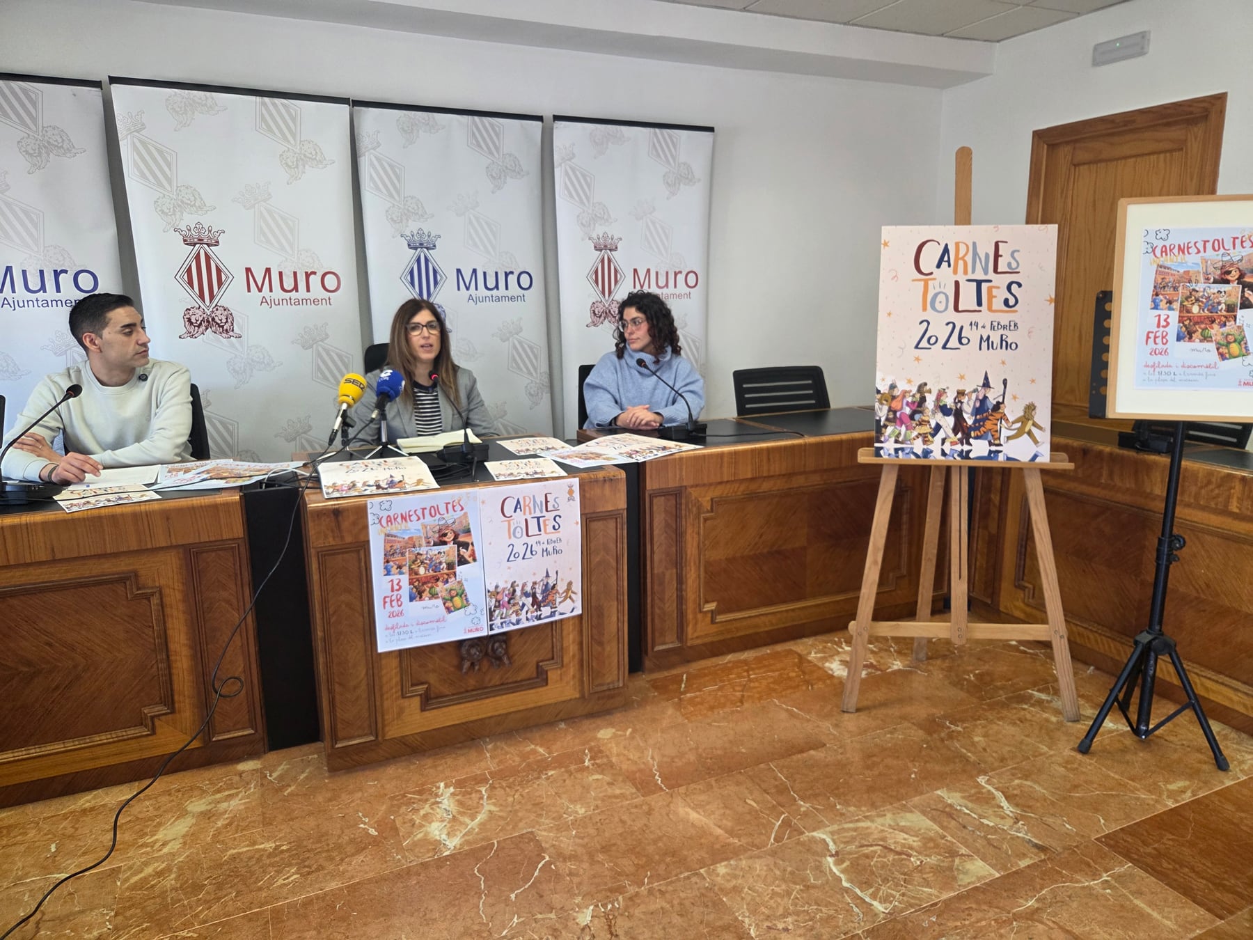 Un instante de la presentación del Carnestoltes de Muro