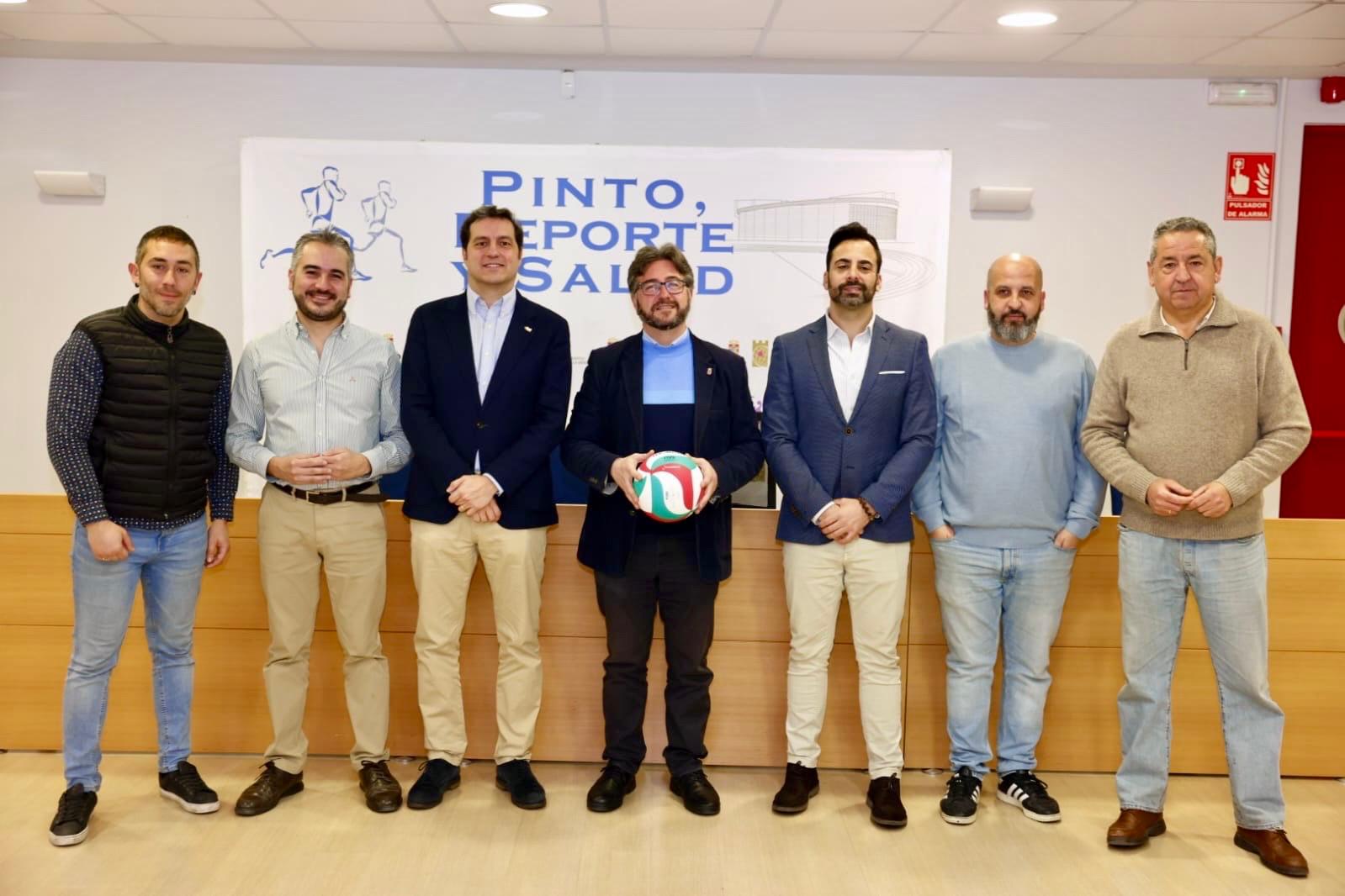Pinto ha presentado la Copa Príncipe de Voleibol