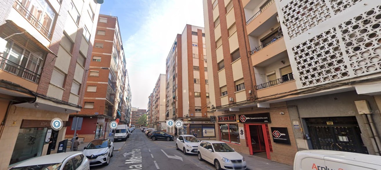 Avenida de La Mancha donde han ocurrido los hechos, de madrugada