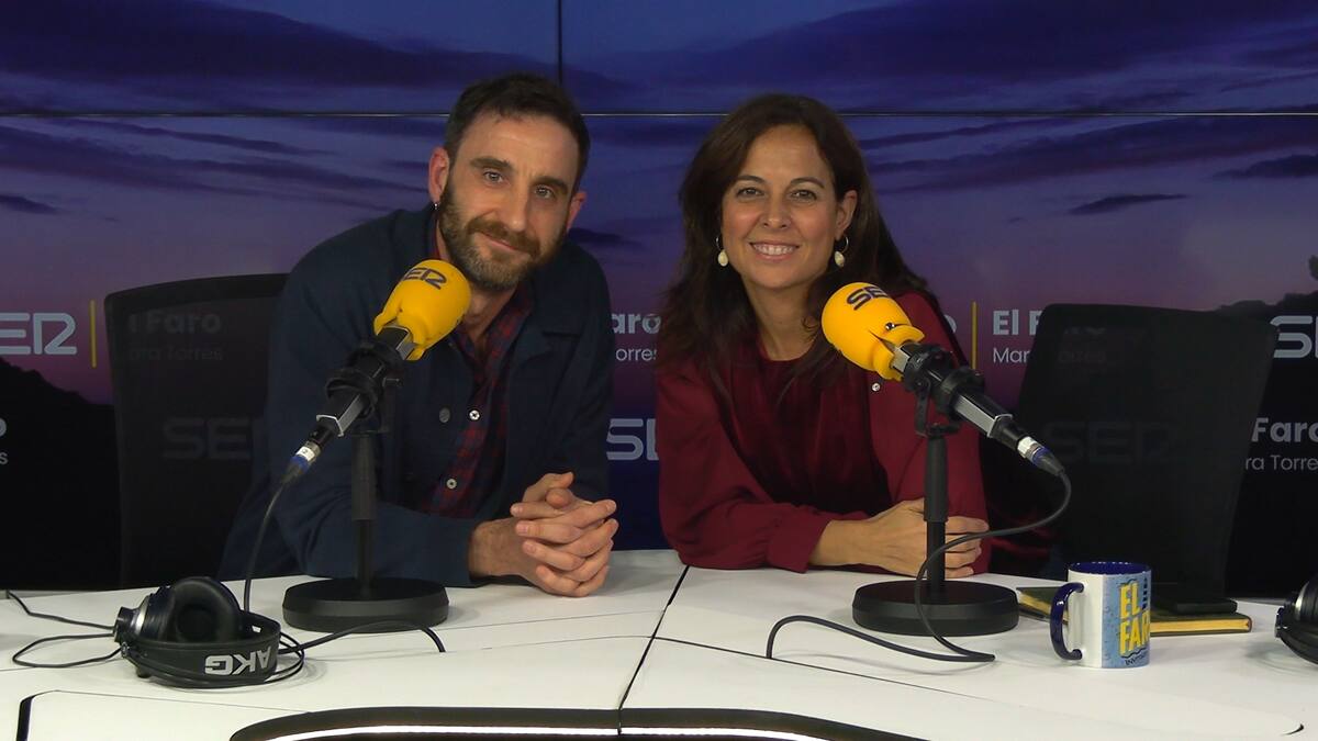 Carlos Delgado, portavoz de ULEG, habla de la concesión a Mara Torres de uno de los 'Premios al Independiente del año' de ULEG.