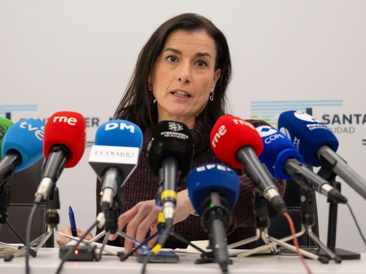 Gema Igual replica al Ministerio que no hubo recepción de obra la senda costera