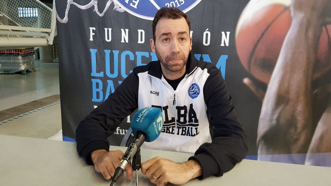 Pedro Rivero, entrenador del HLA Alicante