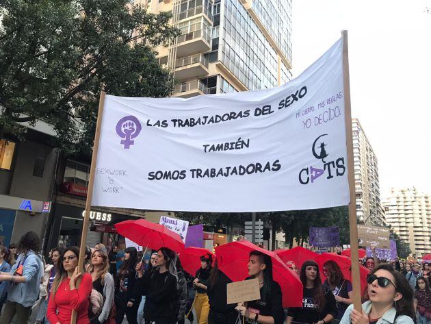 Miles de personas han vuelto a manifestarse esta tarde por Murcia pidiendo igualdad