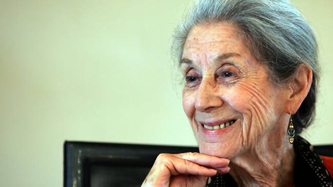 Muere Nadine Gordimer, premio Nobel y voz de la Sudáfrica libre