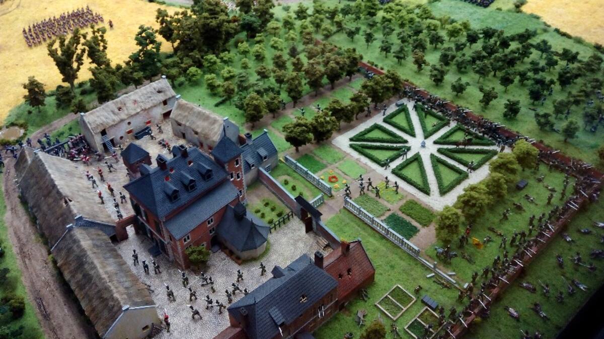 Alfredo Gavín (Museo de Dibujo de Larrés) y Belén Luque (Museo del Románico de Jaca) hablan de sus colecciones