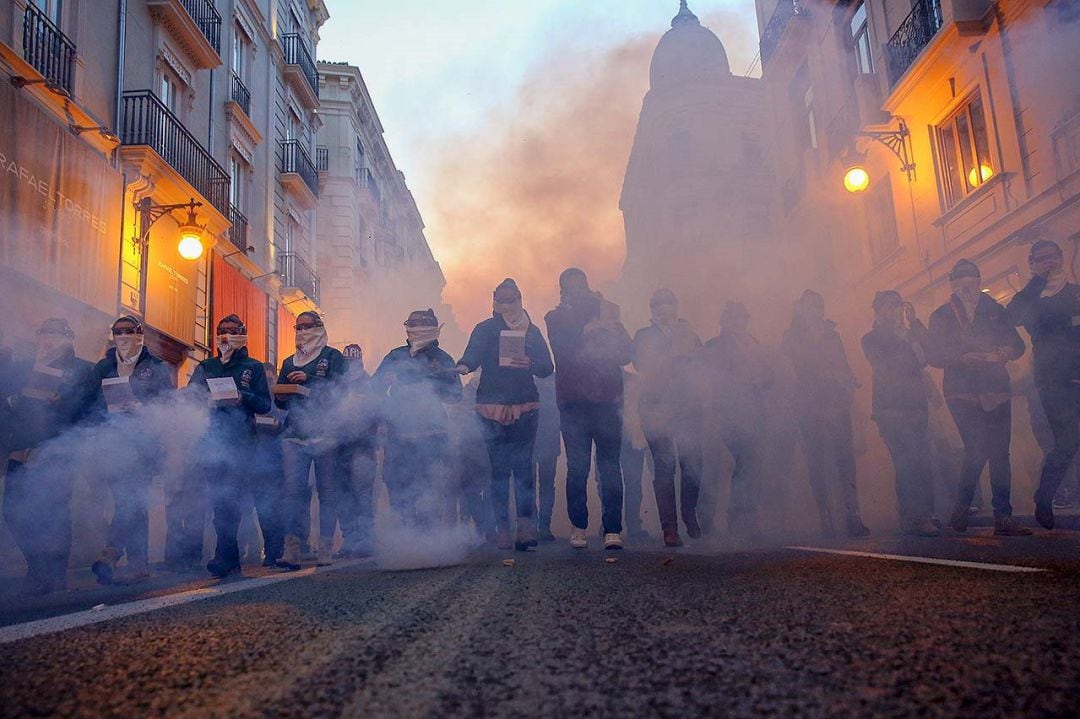 Pirotécnicos lamentan el aplazamiento de Fallas, un &quot;gran golpe&quot; para el sector: &quot;El desánimo es total&quot;