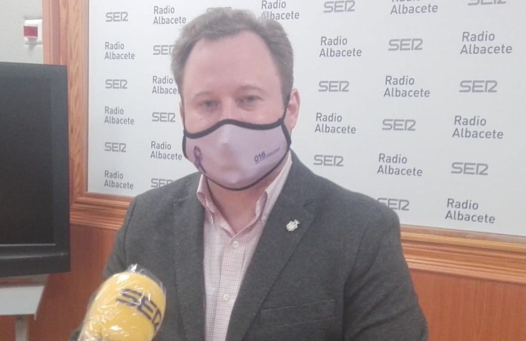 Vicente Casañ, en Radio Albacete