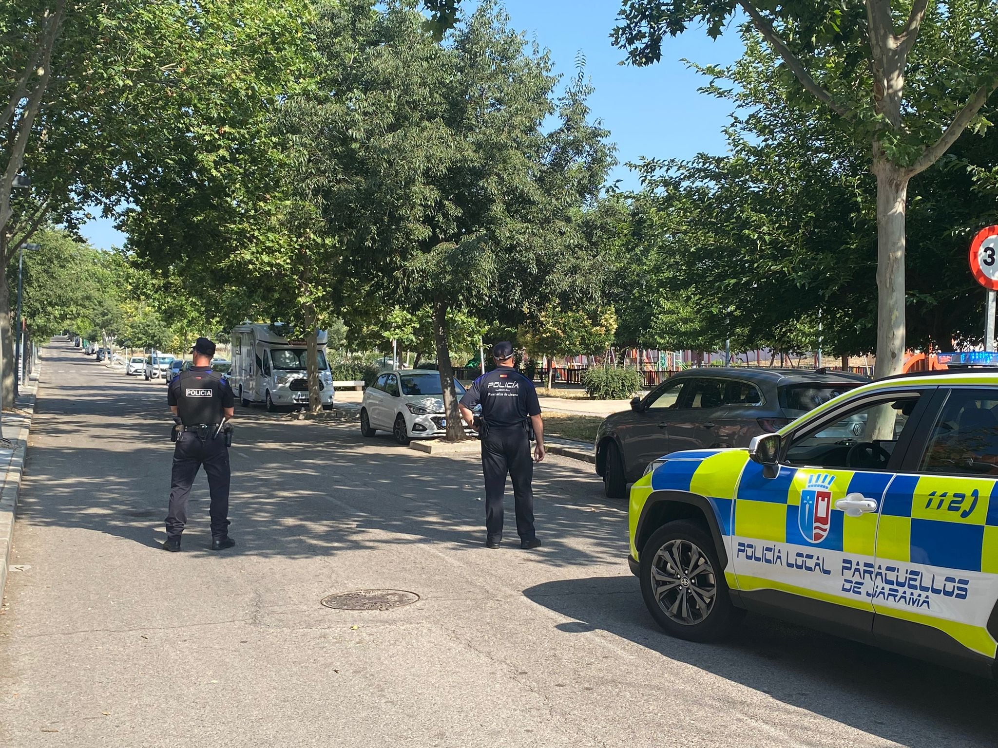 Policía Local de Paracuellos de Jarama vigilando