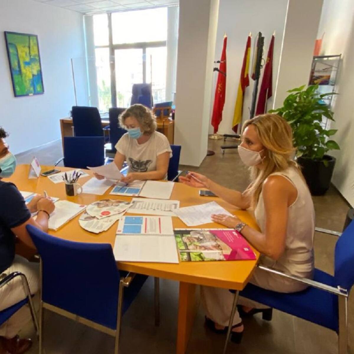 El Servicio de Teleasistencia de Murcia gestiona casi 35.000 llamadas y atiende a 3.075 usuarios