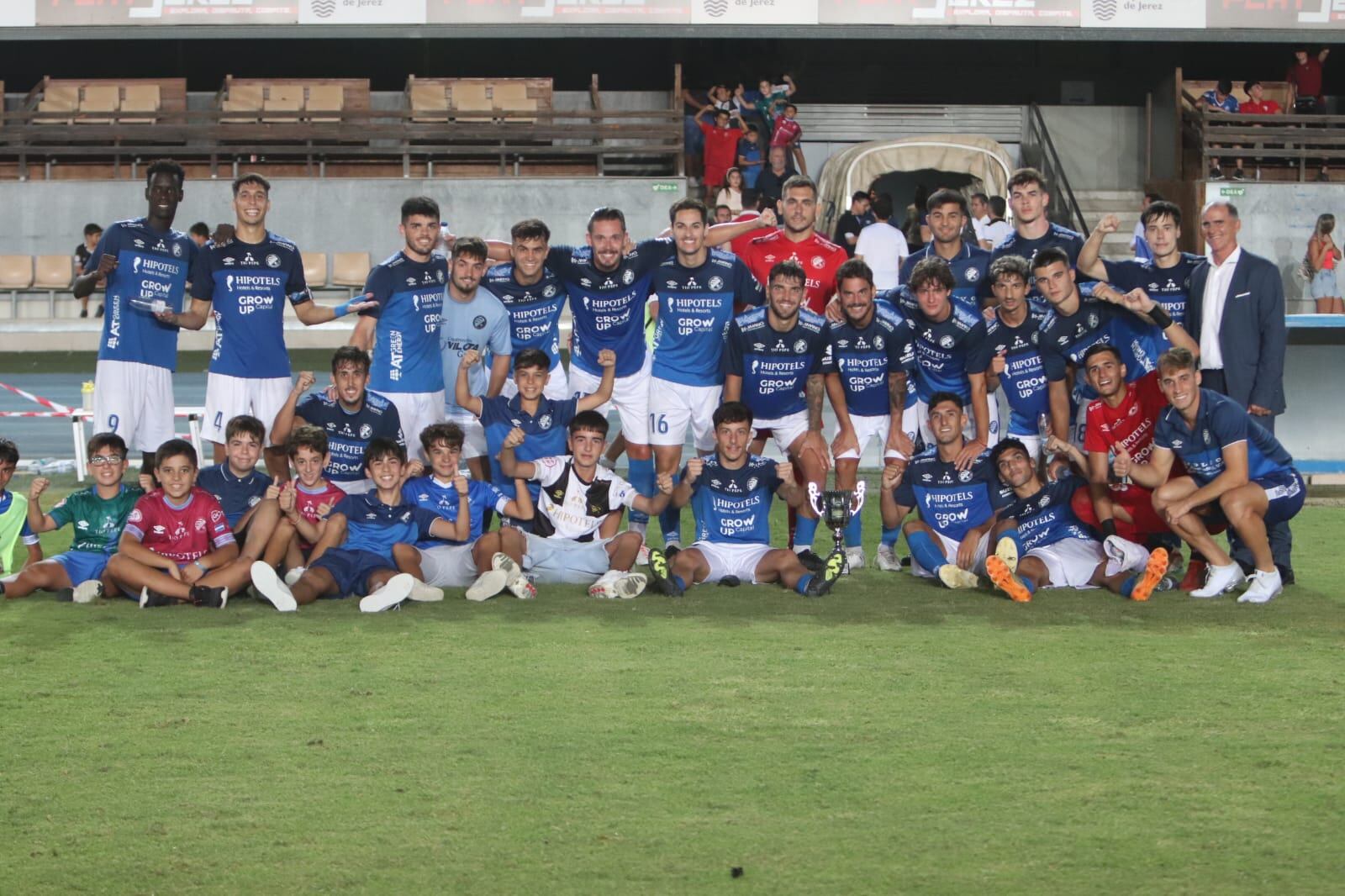 El Xerez DFC se adjudicó el II Trofeo Pepe Ravelo