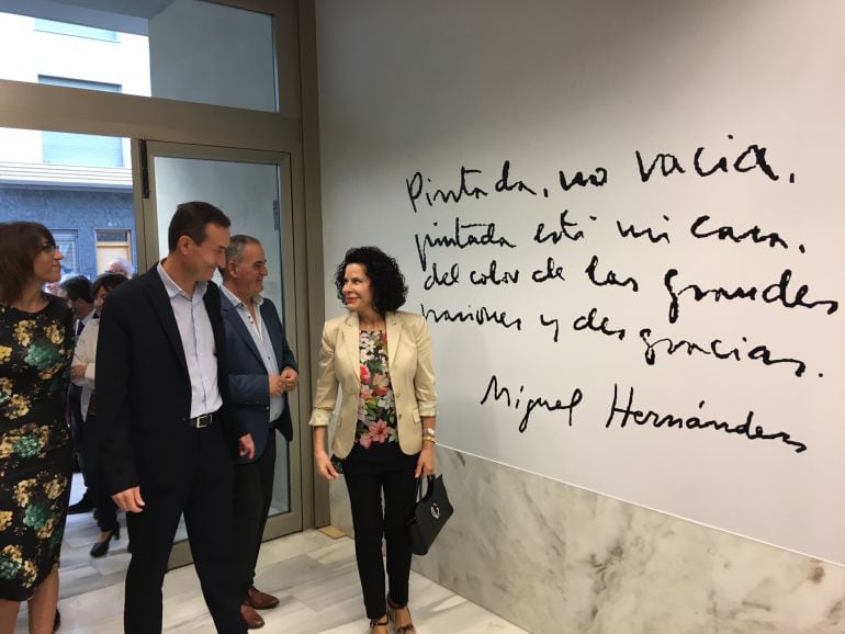 Inauguración del Centro Hernandiano