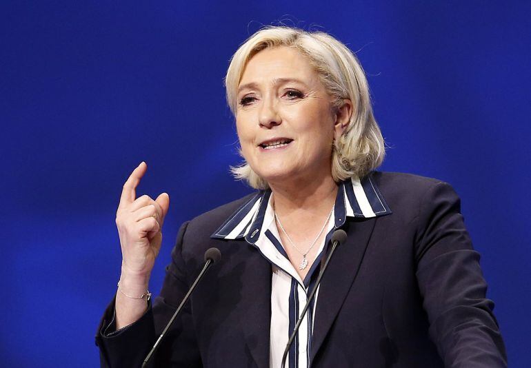 La candidata a las elecciones presidenciales francesas por el partido de extrema derecha Frente Nacional (FN), Marie Le Pen