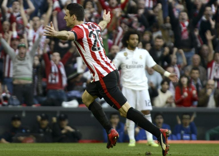 El delantero del Athletic de Bilbao, Aritz Aduriz.